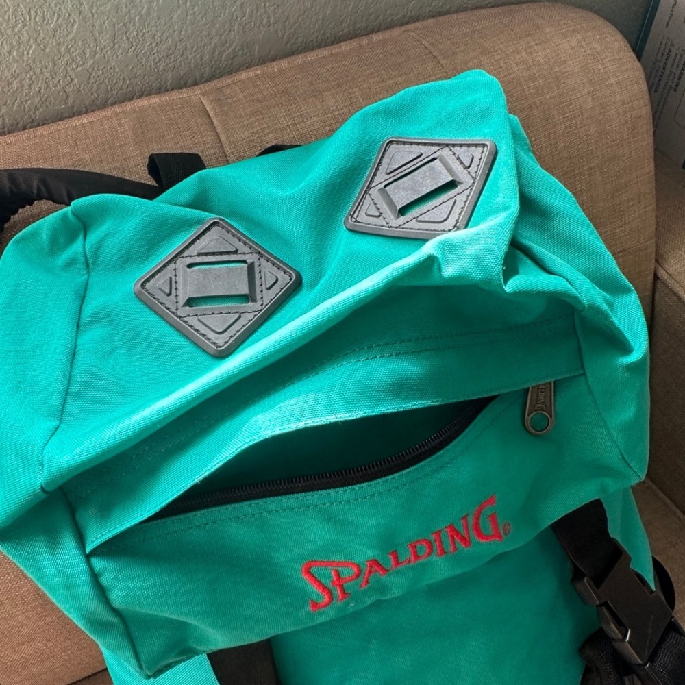 Spalding backpack - Picture 9 of 10